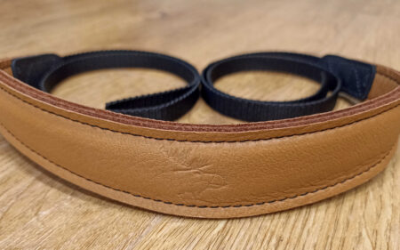 33 mm natural / Faint logo embossing